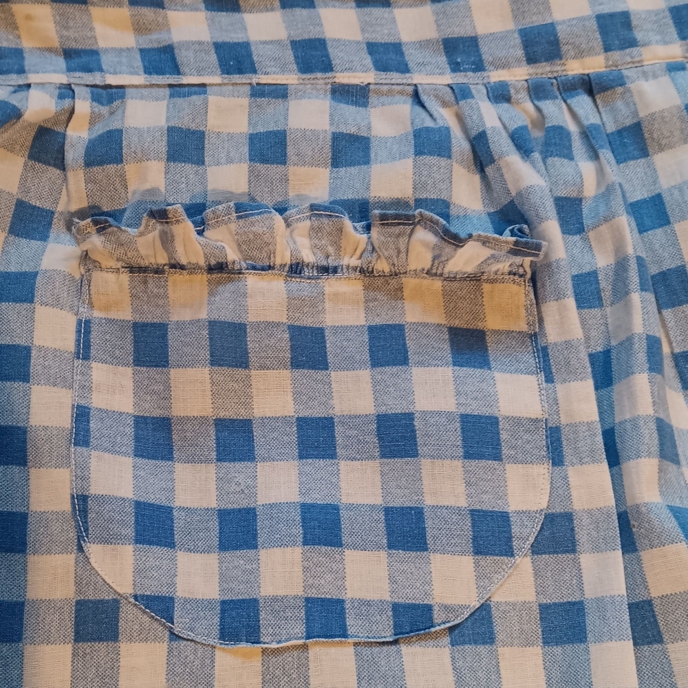 Blue Gingham Ruffled Apron - Picture 4 of 4